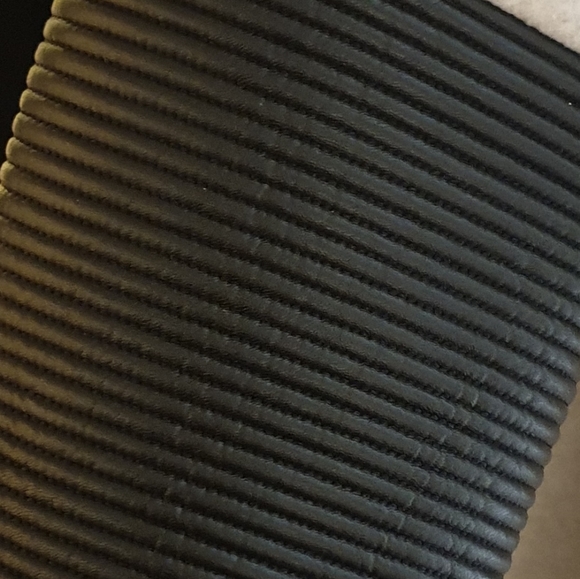 Additional Elle coat - Picture 3 of 6